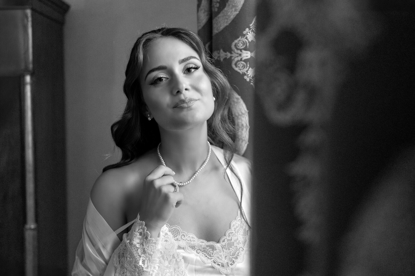 Ritratto in bianco e nero della sposa